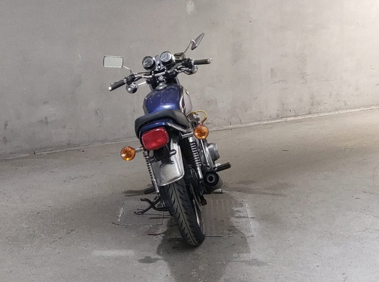 Мотоцикл Kawasaki Z650 з пробігом 18128 km