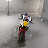 Мотоцикл Yamaha YZF-R1 с пробегом 6585 km