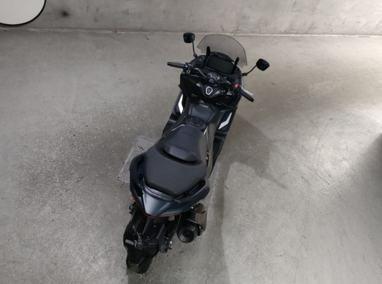 Мотоцикл Yamaha T-MAX560 з пробігом 17207 km
