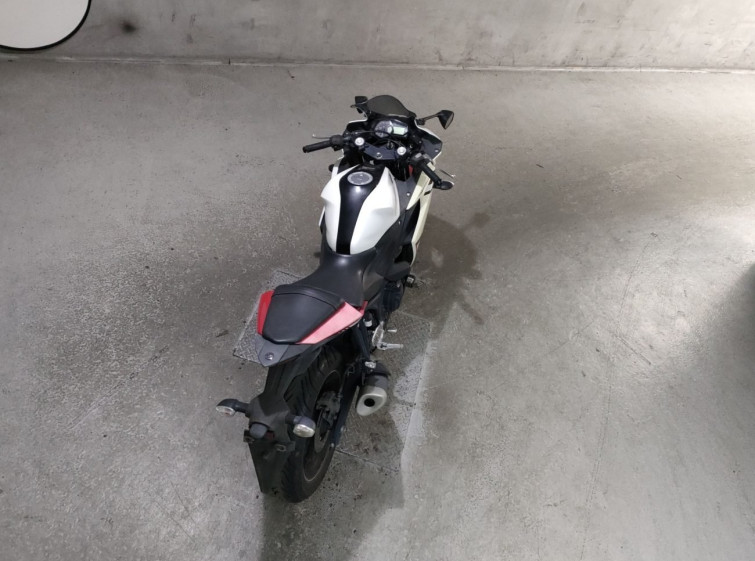 Мотоцикл Yamaha YZF-R25 з пробігом 18819 km