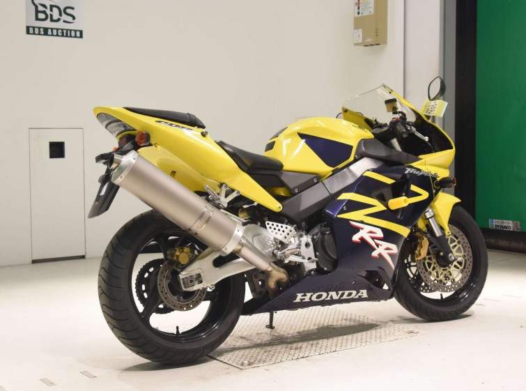 Мотоцикл Honda CBR954RR з пробігом 23413 km