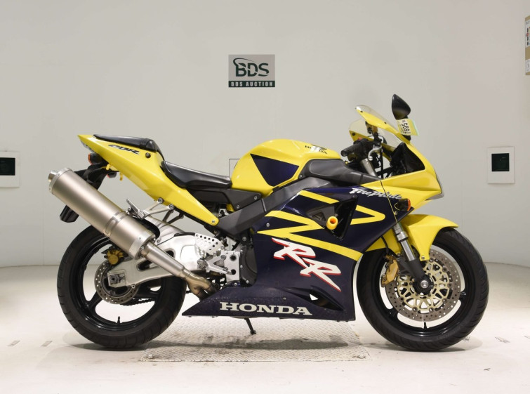 Мотоцикл Honda CBR954RR з пробігом 23413 km