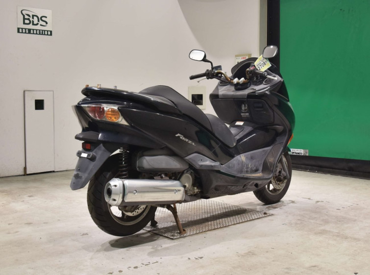 Мотоцикл Honda FORZA с пробегом 36731 km