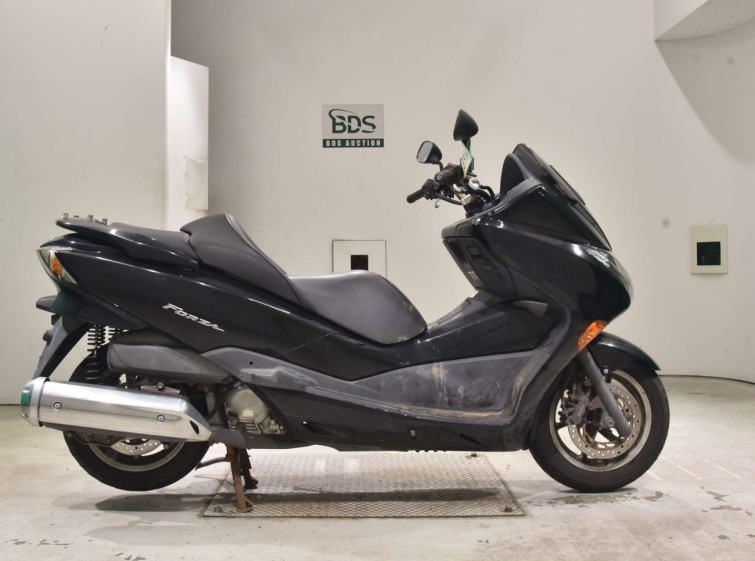 Мотоцикл Honda FORZA с пробегом 36731 km