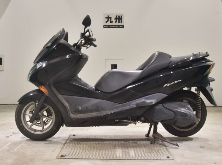 Мотоцикл Honda FORZA с пробегом 36731 km