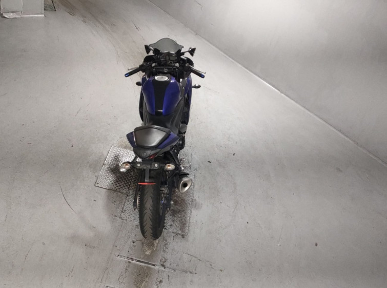 Мотоцикл Yamaha YZF-R25 с пробегом 49641 km