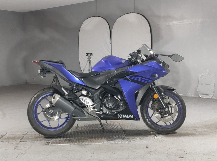 Мотоцикл Yamaha YZF-R25 с пробегом 49641 km