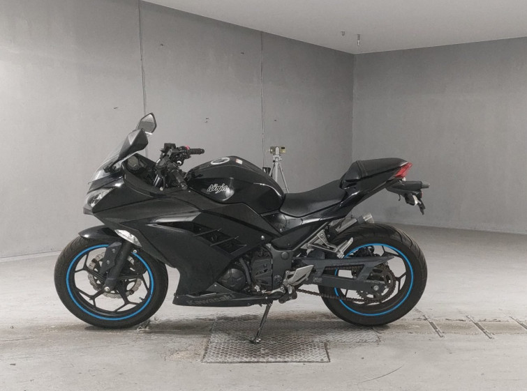 Мотоцикл Kawasaki NINJA250 с пробегом 43553 km