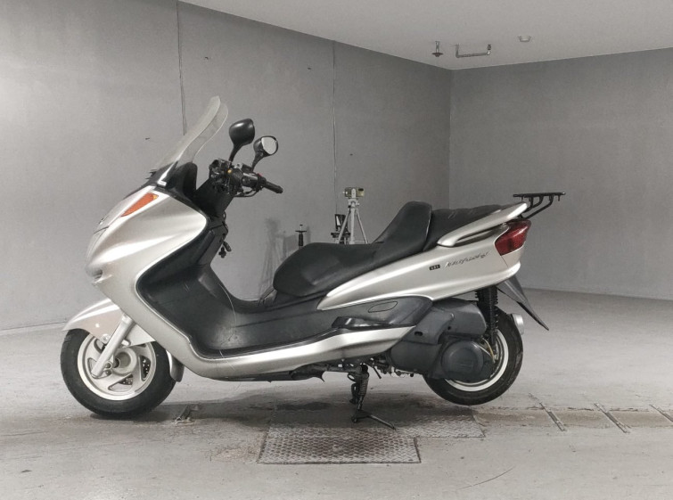 Мотоцикл Yamaha MAJESTY 250 з пробігом 33134 km