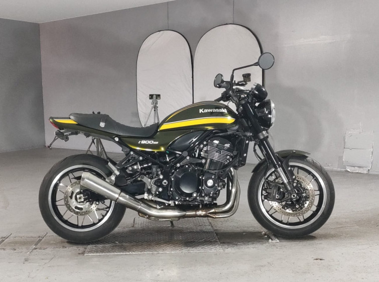 Мотоцикл Kawasaki Z900RS з пробігом 12943 km