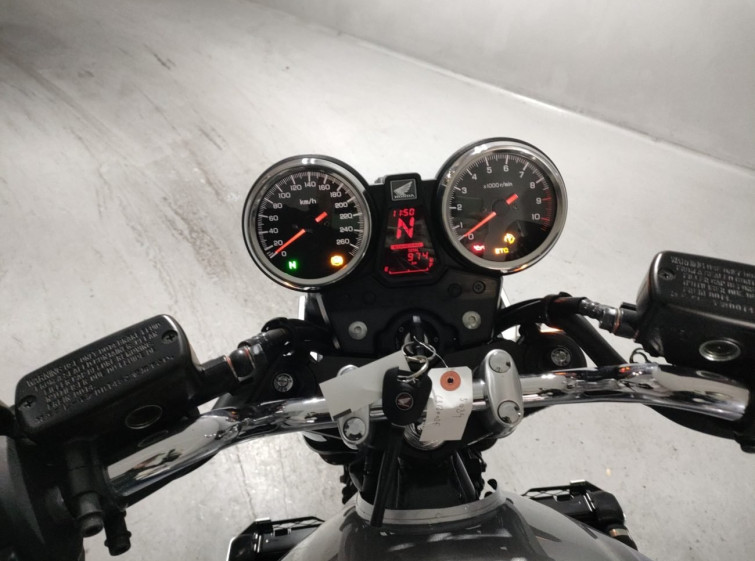 Мотоцикл Honda CB1300SF з пробігом 974 km