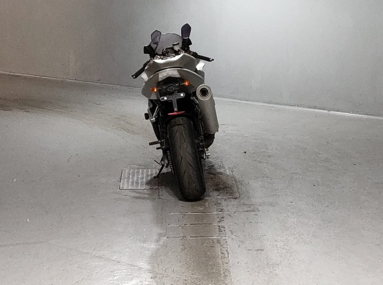 Мотоцикл Kawasaki NINJA ZX-10R с пробегом 33860 km