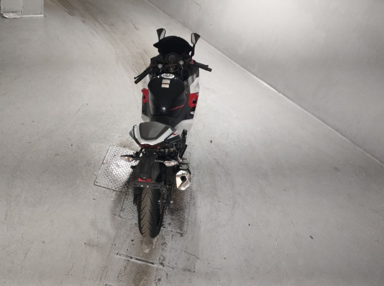 Мотоцикл Kawasaki NINJA250 з пробігом 37788 km