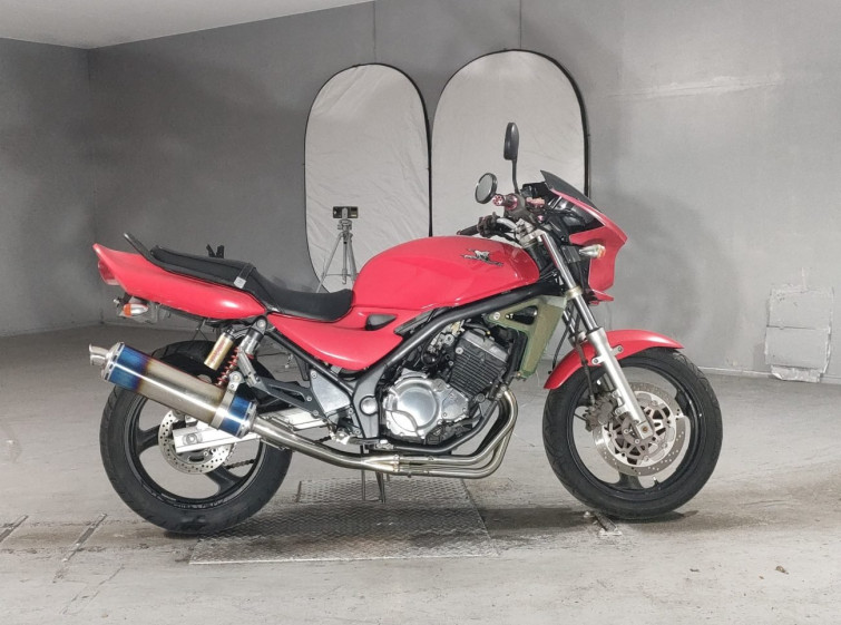 Мотоцикл Suzuki GSX250FX с пробегом 44207 km