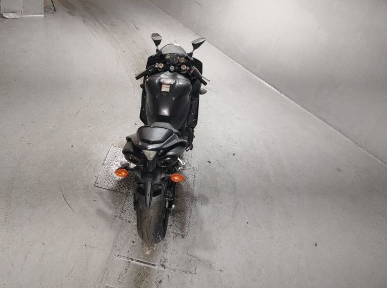 Мотоцикл Yamaha YZF-R1 с пробегом 3615 km