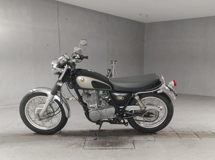Мотоцикл Yamaha SR400 с пробегом 57192 km
