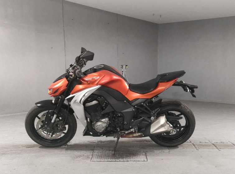 Мотоцикл Kawasaki Z1000 з пробігом 39749 km