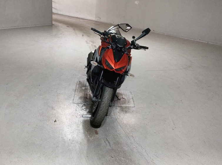 Мотоцикл Kawasaki Z1000 з пробігом 39749 km