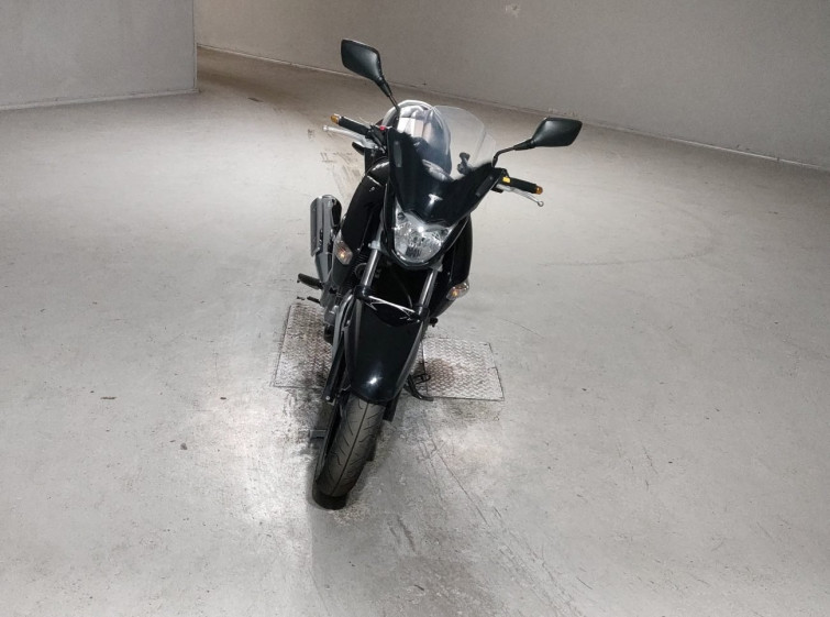 Мотоцикл Suzuki GSR250 с пробегом 17291 km