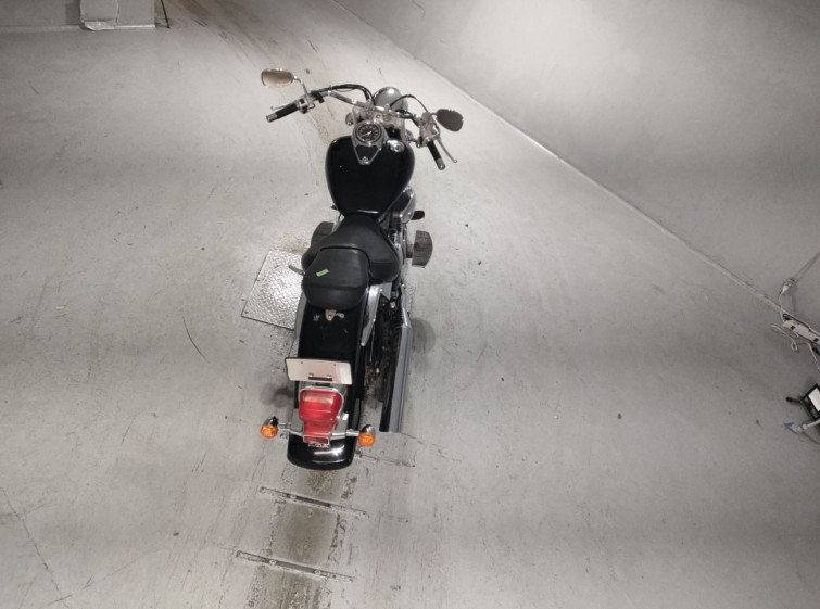 Мотоцикл Suzuki INTRUDER 400 CLASSIC з пробігом 22505 km