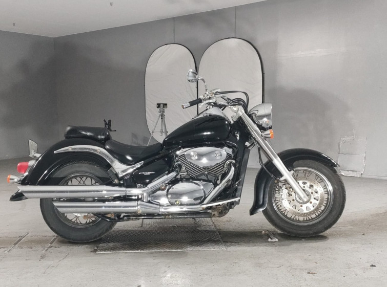 Мотоцикл Suzuki INTRUDER 400 CLASSIC з пробігом 22505 km