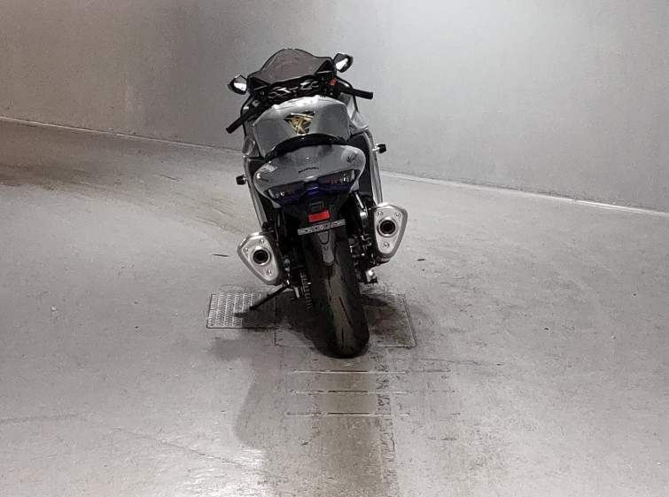 Мотоцикл Suzuki GSX1300R HAYABUSA з пробігом 833 km