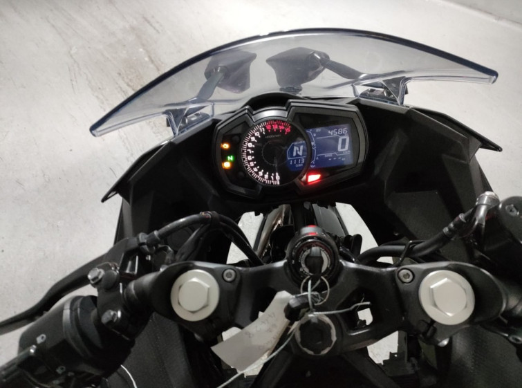 Мотоцикл Kawasaki NINJA400 з пробігом 4586 km