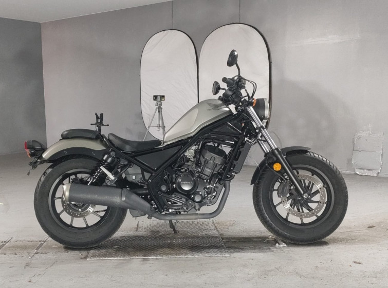 Мотоцикл Honda REBEL CMX250 с пробегом 9050 km