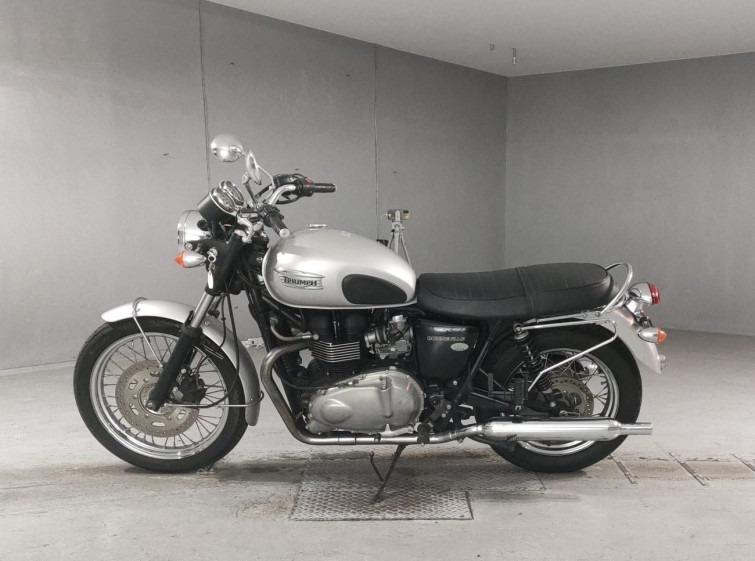 Мотоцикл Triumph BONNEVILLE с пробегом 16412 km