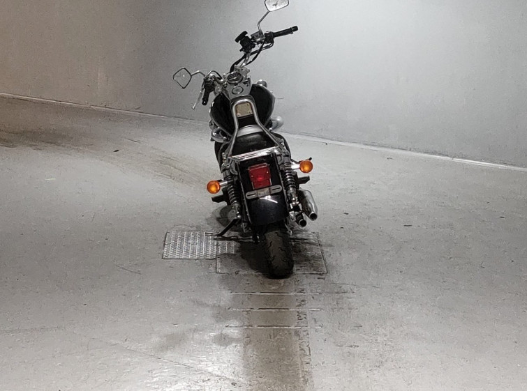 Мотоцикл Suzuki INTRUDER 250LC з пробігом 19233 km