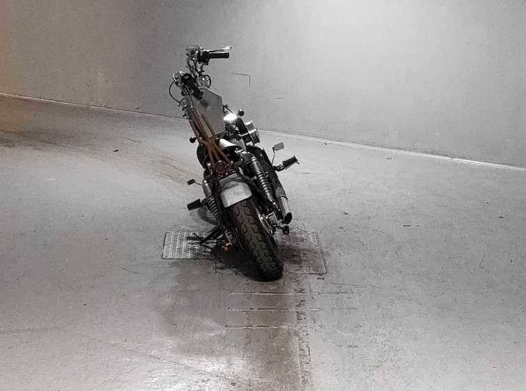 Мотоцикл Yamaha DRAGSTAR XVS250 с пробегом 2226 km