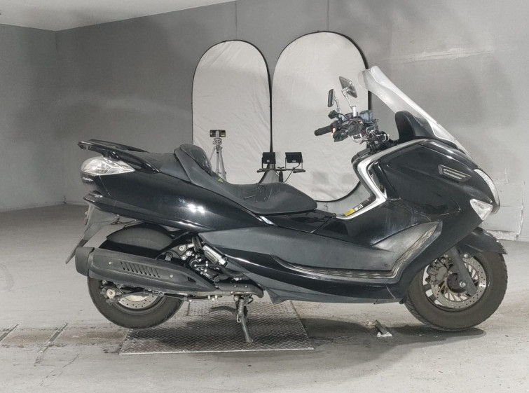 Мотоцикл Yamaha MAJESTY 250 з пробігом 46993 km