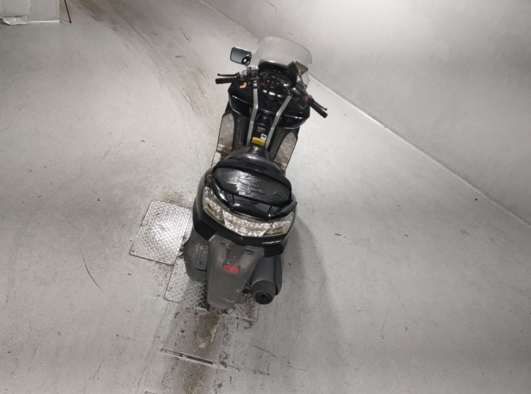 Мотоцикл Yamaha MAJESTY 250 з пробігом 46993 km