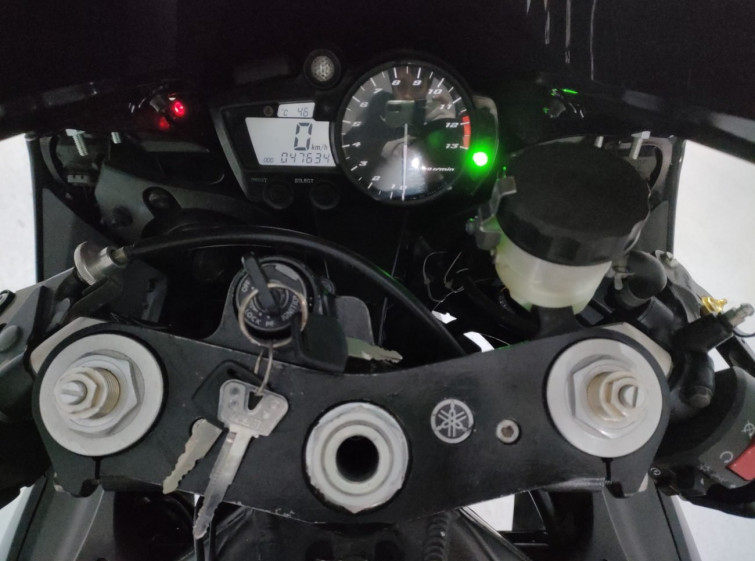 Мотоцикл Yamaha YZF-R1 з пробігом 47634 km