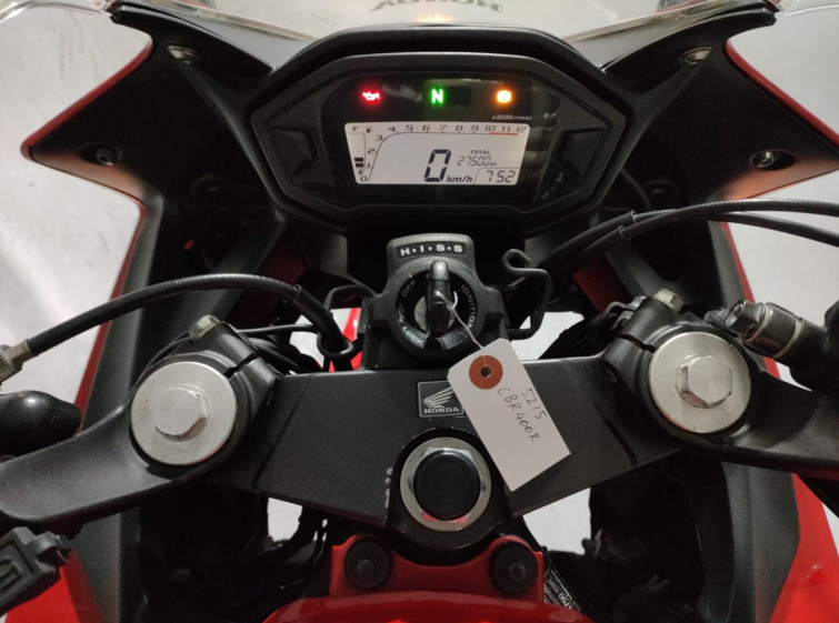 Мотоцикл Honda CBR400R с пробегом 27500 km