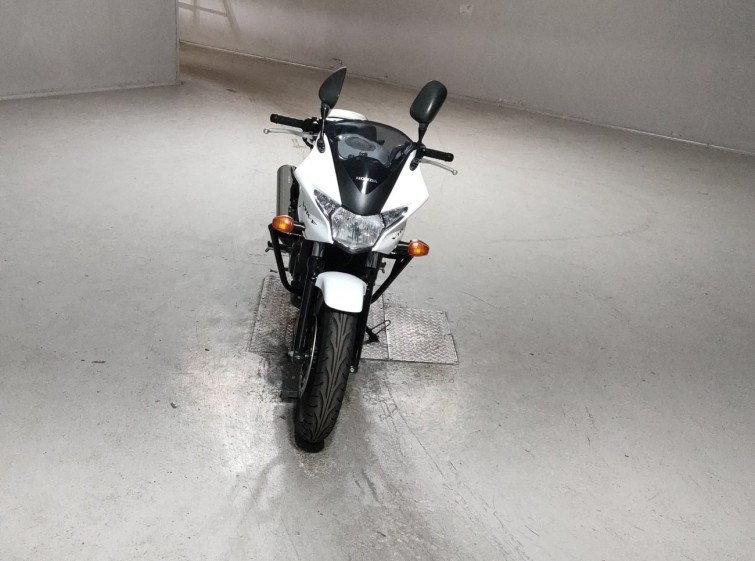 Мотоцикл Honda VTR250F з пробігом 11986 km