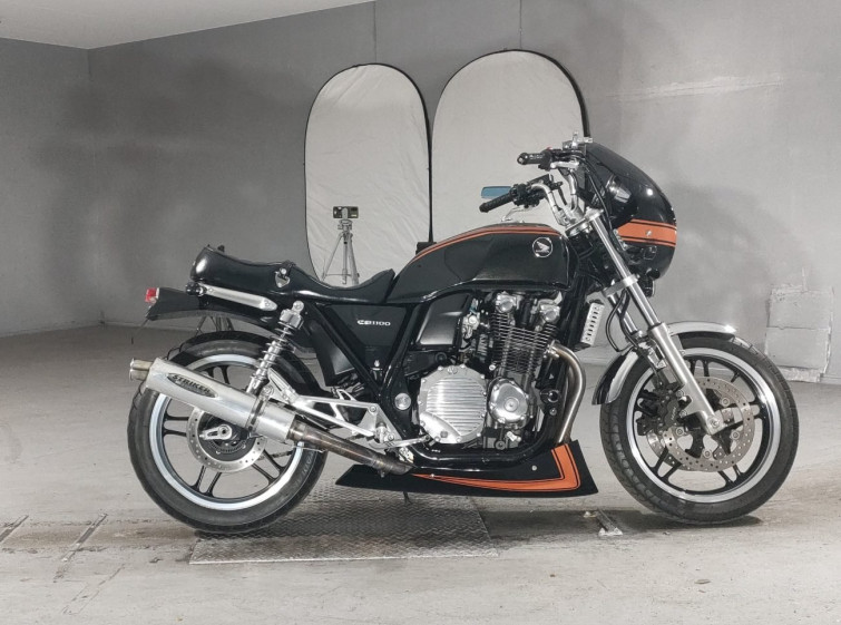 Мотоцикл Honda CB1100 з пробігом 7274 km
