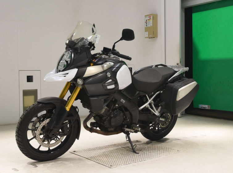 Мотоцикл Suzuki V-STROM DL1000A с пробегом 29050 km