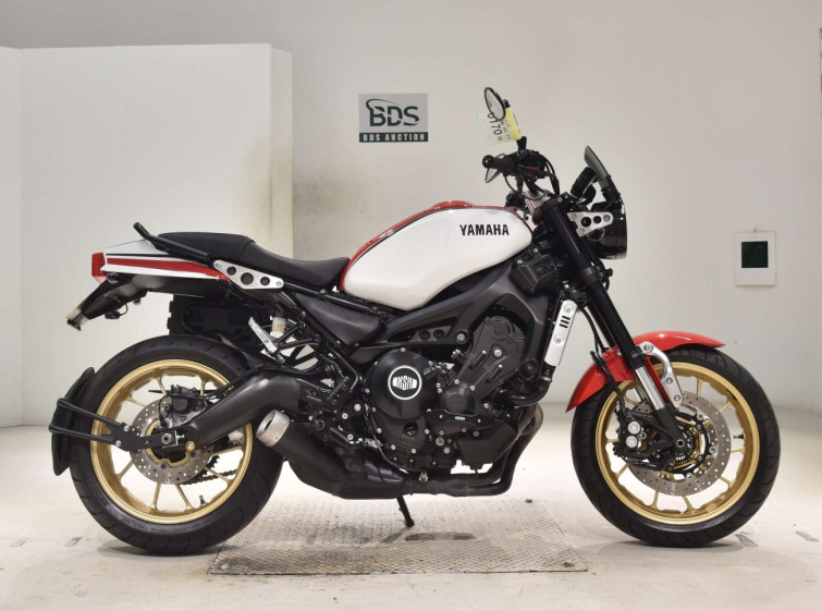 Мотоцикл Yamaha XSR900 с пробегом 26224 km