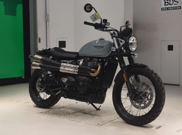 Мотоцикл Triumph SCRAMBLER 900 з пробігом 4809 km