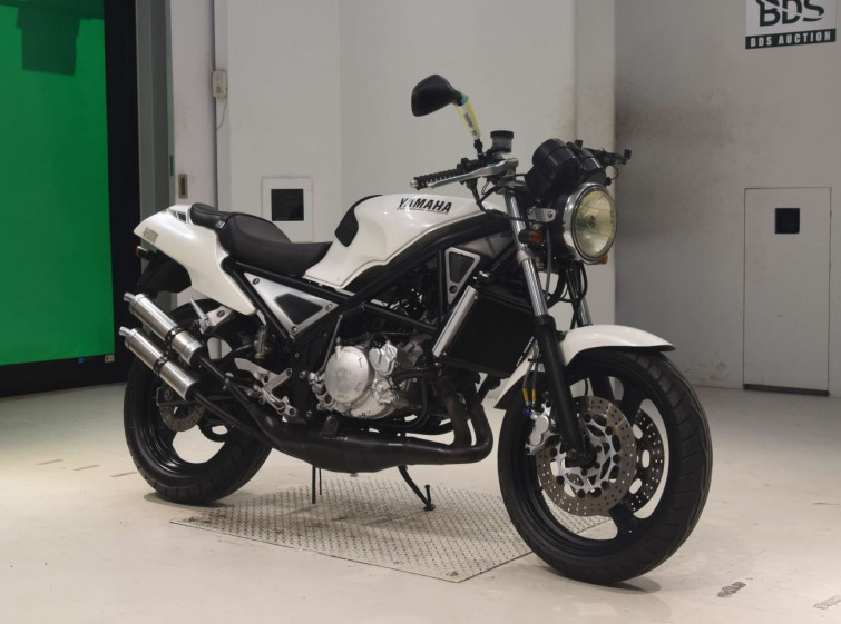 Мотоцикл Yamaha R1-Z