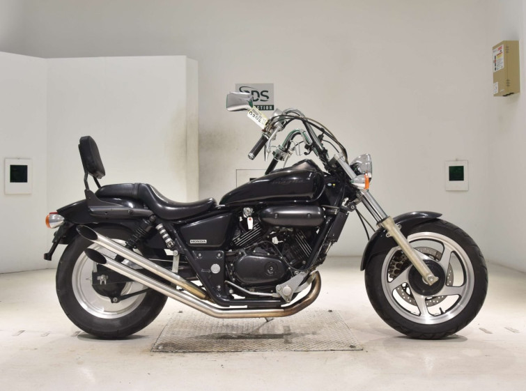 Мотоцикл Honda MAGNA250 с пробегом 10942 km