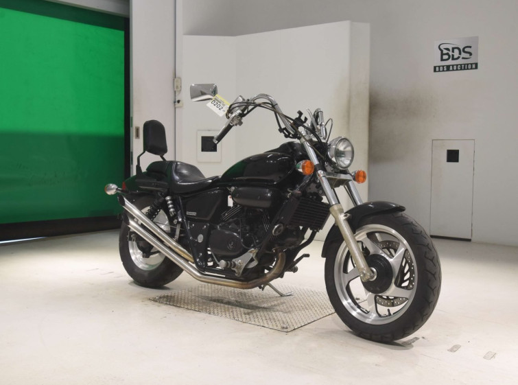 Мотоцикл Honda MAGNA250 с пробегом 10942 km