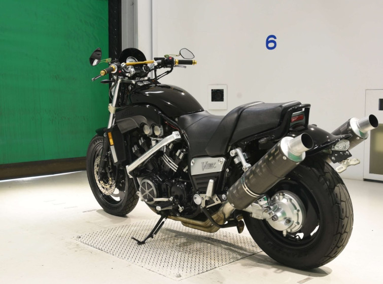 Мотоцикл Yamaha V-MAX1200 с пробегом 23441 km