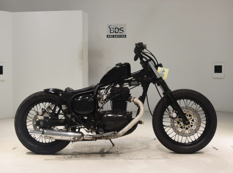 Мотоцикл Kawasaki ESTRELLA с пробегом 4107 km