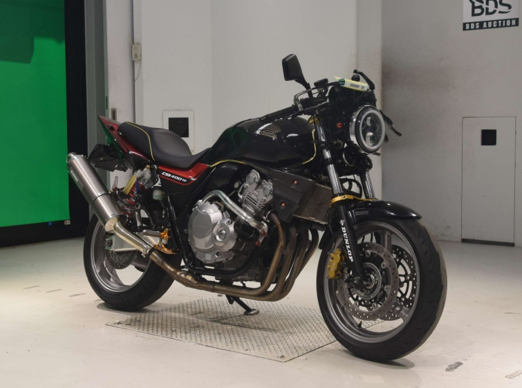 Мотоцикл Honda CB400SFV з пробігом 34654 km