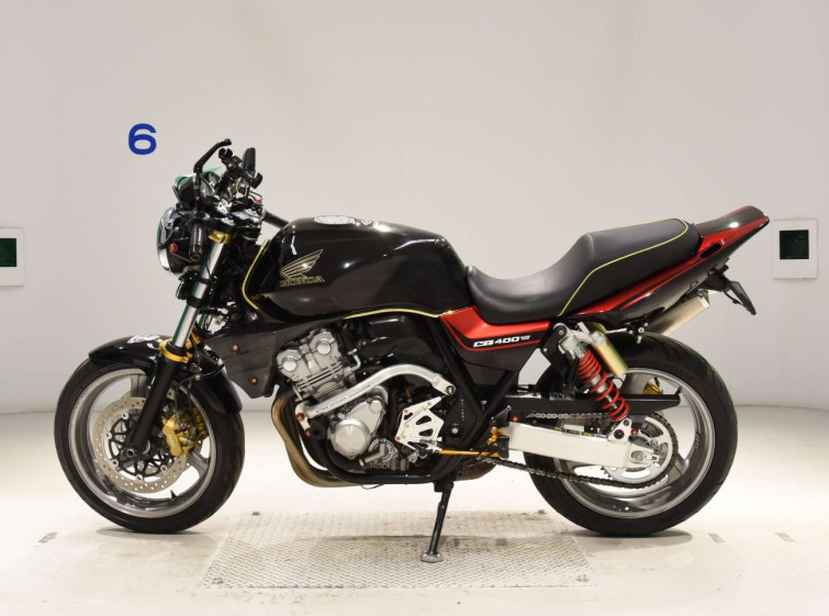 Мотоцикл Honda CB400SFV з пробігом 34654 km