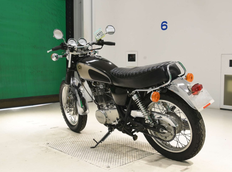 Мотоцикл Yamaha SR400 з пробігом 54681 km