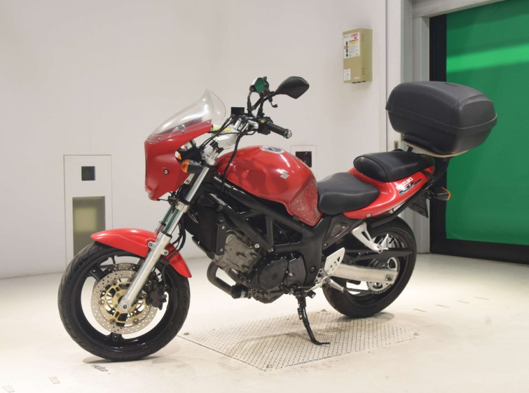 Мотоцикл Suzuki SV400 з пробігом 56824 km