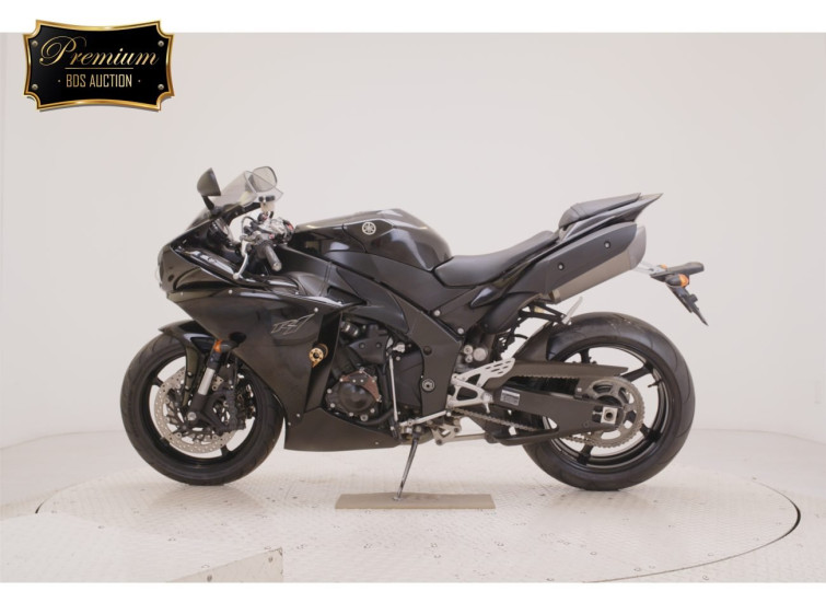 Мотоцикл Yamaha YZF-R1 з пробігом 7924 m